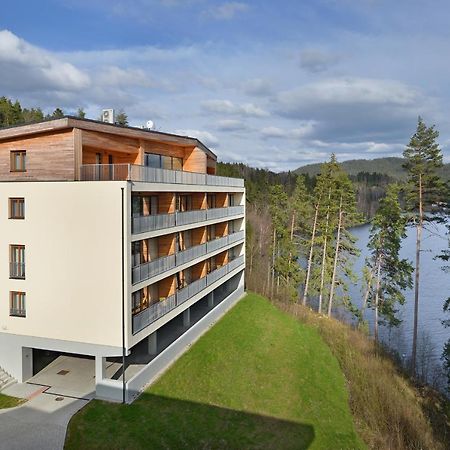 Element Lakeside Apartments Lipno nad Vltavou Luaran gambar